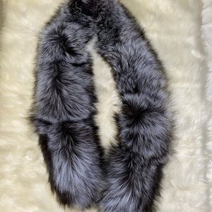 Unknown fur stole scarf
